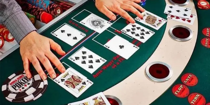 Cách chơi Poker thắng lớn bắt đầu từ hiểu luật chơi